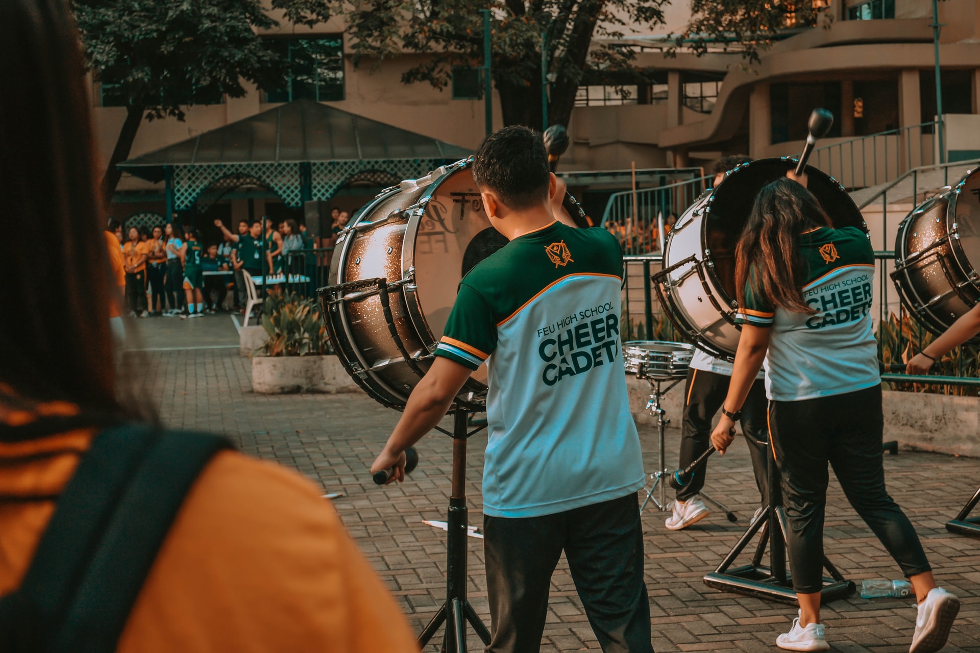 Aulas presenciais e híbridas. Agenda escolar e comunicação escolar.